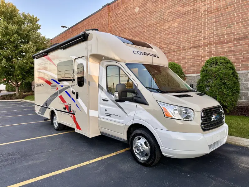 2018 Thor Motor Coach Compass 23TB photo 9