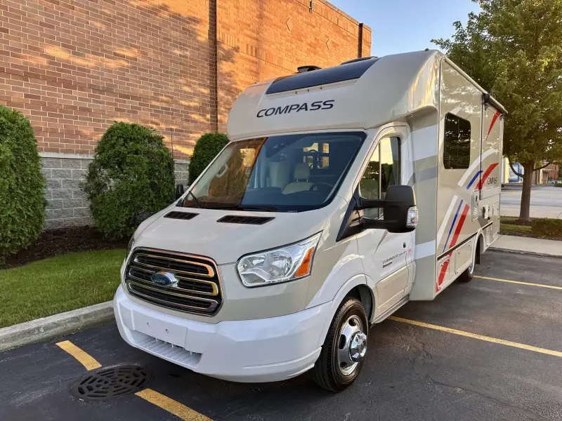 2018 Thor Motor Coach Compass 23TB photo 7