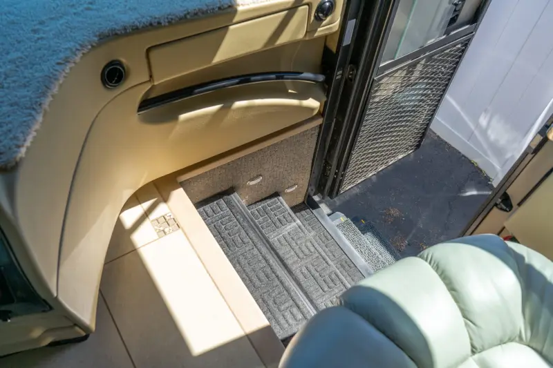 2011 Tiffin Allegro Bus 40 QXP photo 71