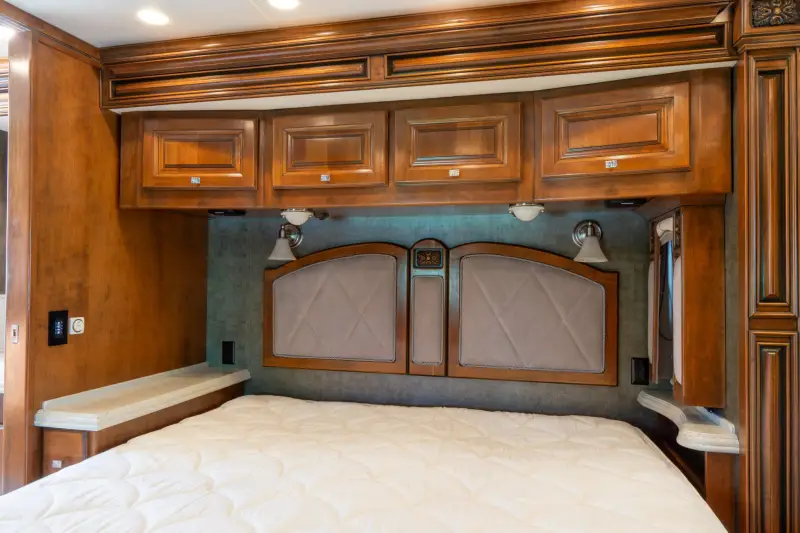 2011 Tiffin Allegro Bus 40 QXP photo 103