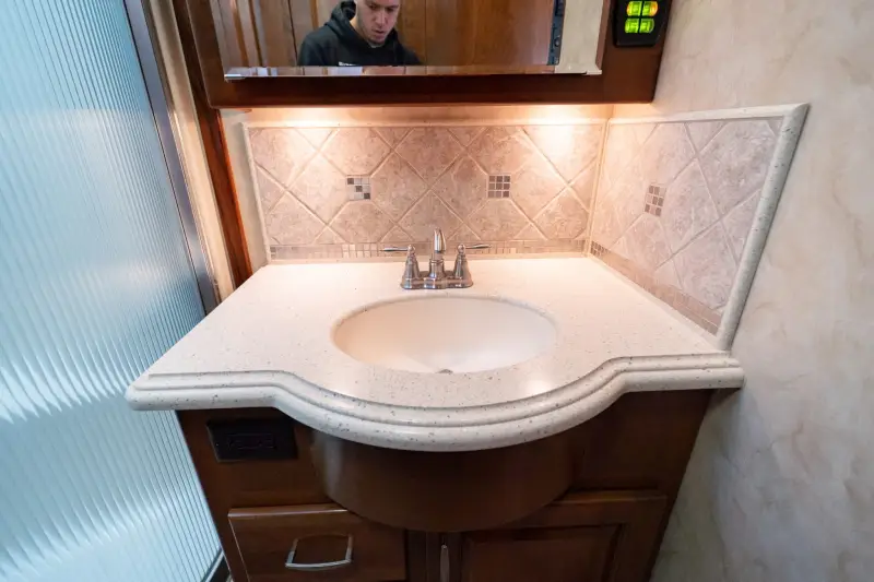 2009 Holiday Rambler Scepter 42PDQ photo 96