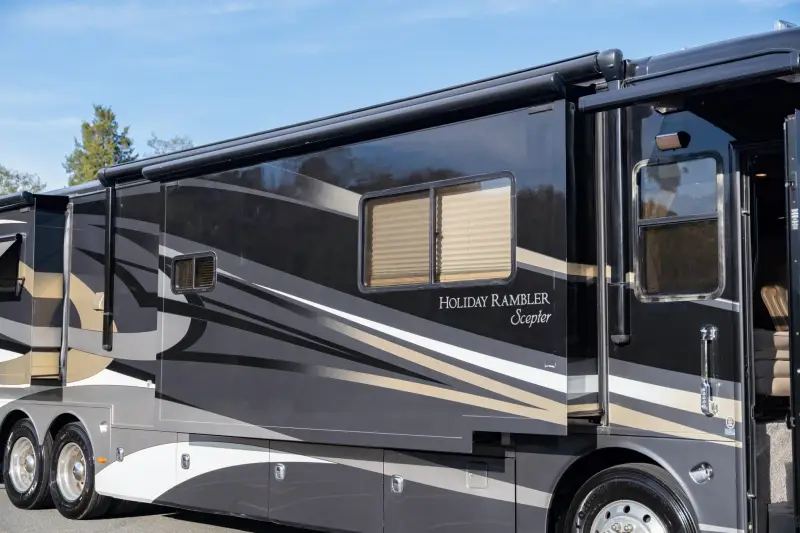 2009 Holiday Rambler Scepter 42PDQ photo 18