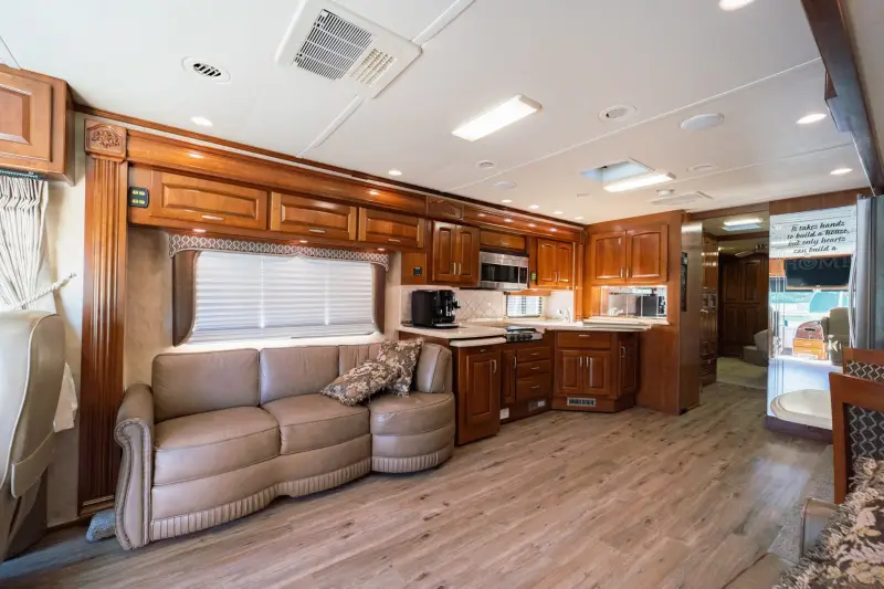 2009 Holiday Rambler Scepter 42PDQ photo 80
