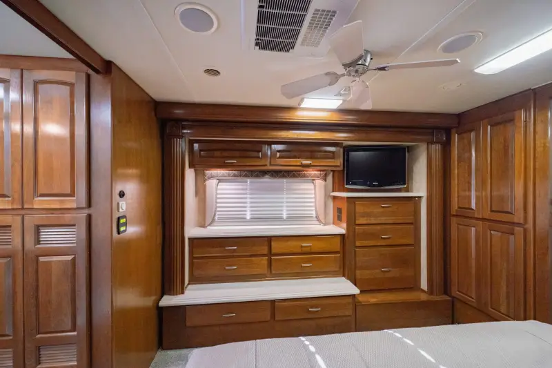 2009 Holiday Rambler Scepter 42PDQ photo 103