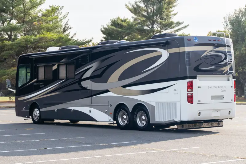2009 Holiday Rambler Scepter 42PDQ photo 3