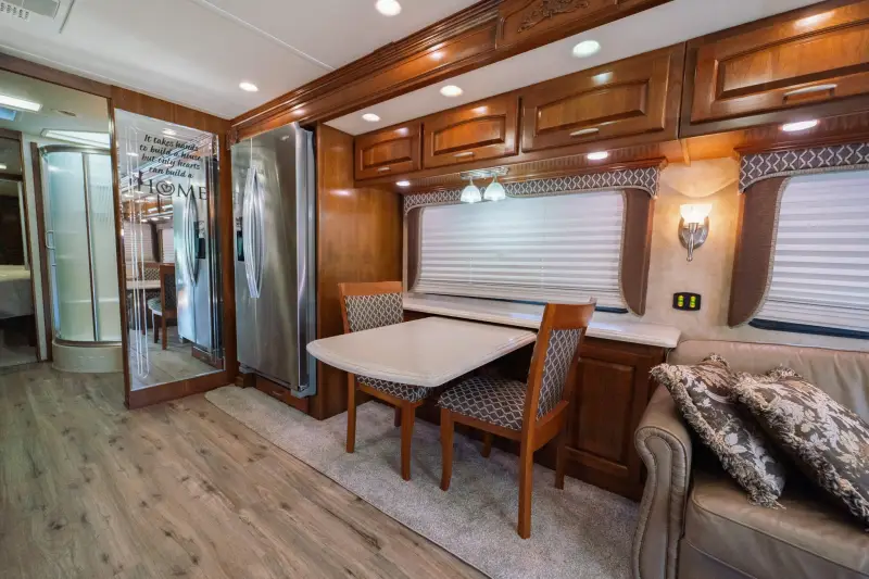 2009 Holiday Rambler Scepter 42PDQ photo 87