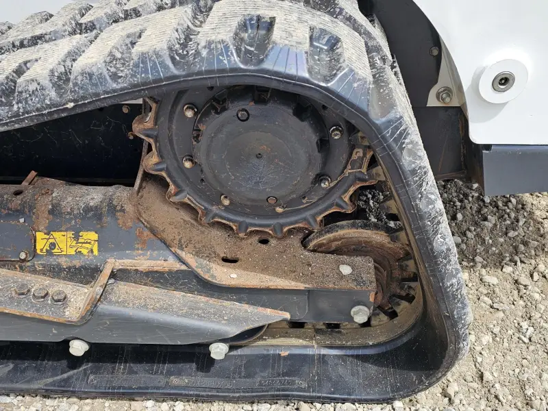 2022 Bobcat T770 photo 15