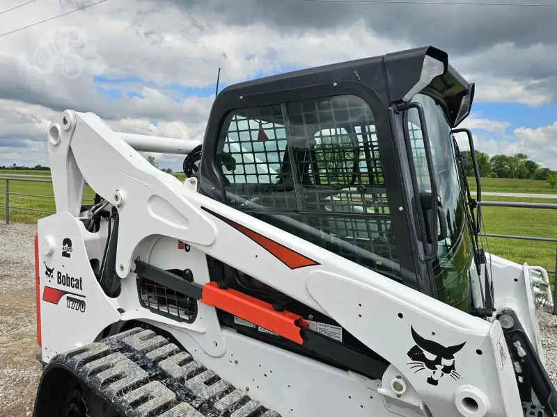 2022 Bobcat T770 photo 27
