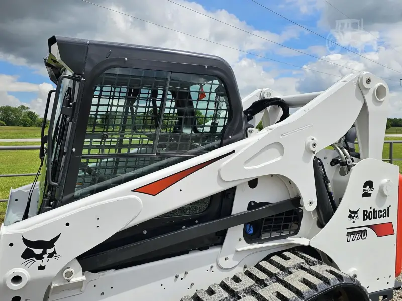 2022 Bobcat T770 photo 13