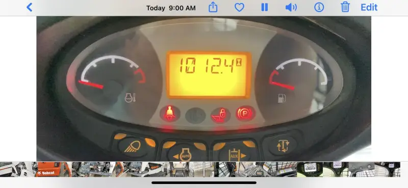2014 Bobcat T650 photo 3