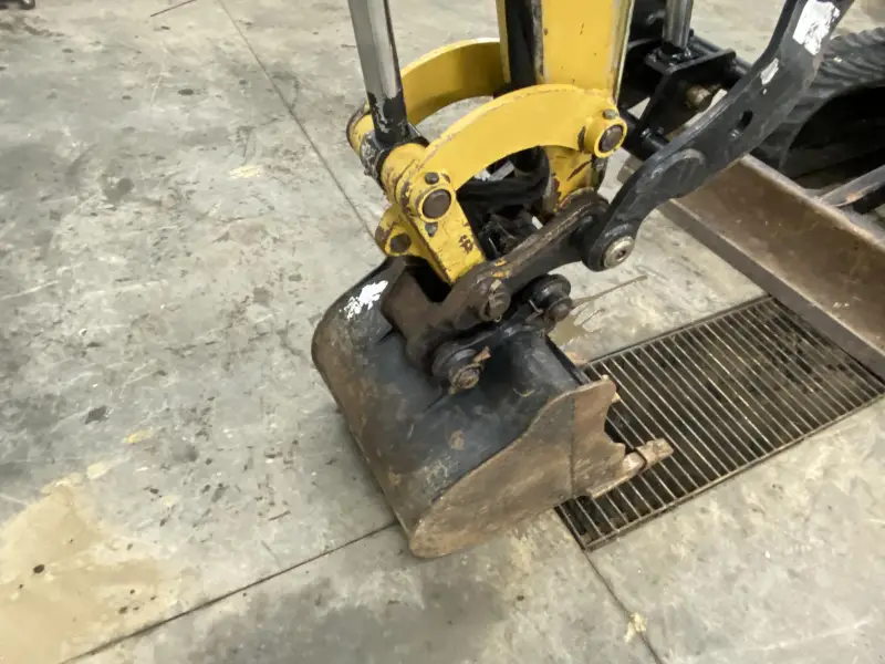 2016 Caterpillar 304E2 photo 10