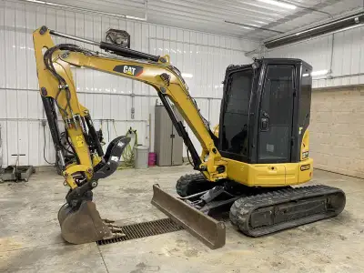 2016 Caterpillar 304E2