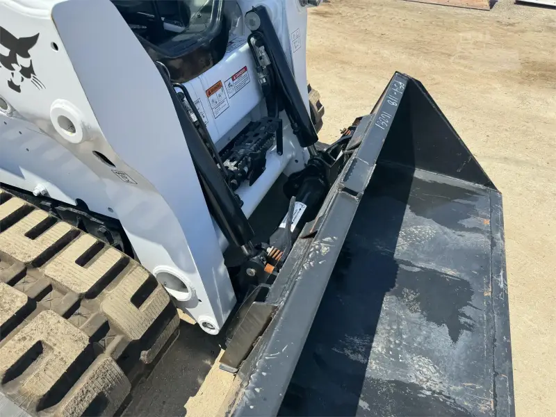 2014 Bobcat T750 photo 13