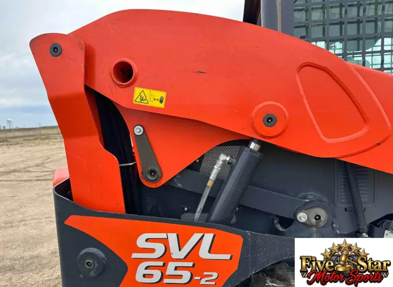 2020 Kubota SVL65-2 photo 15