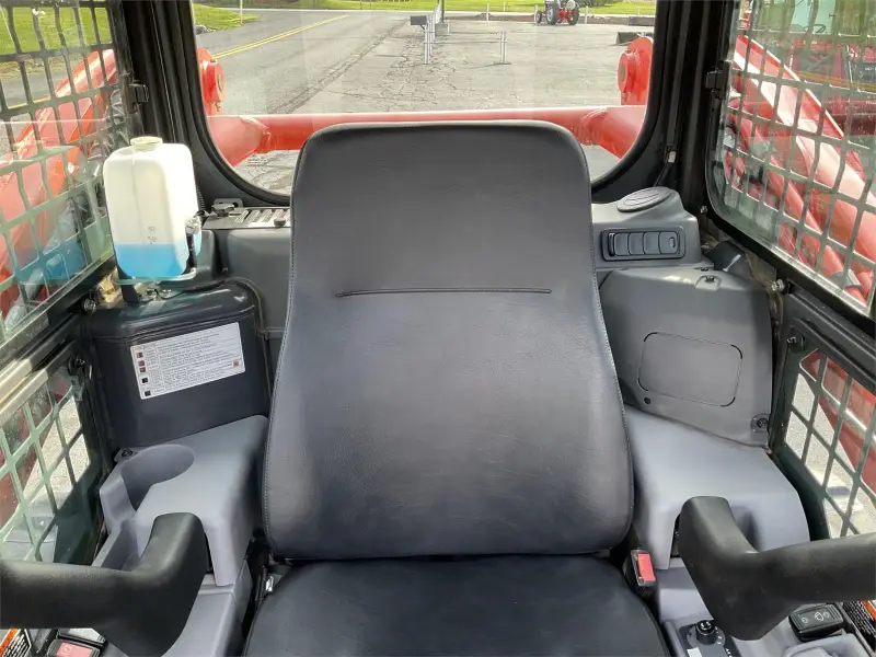 2016 Kubota SVL 75-2 photo 8