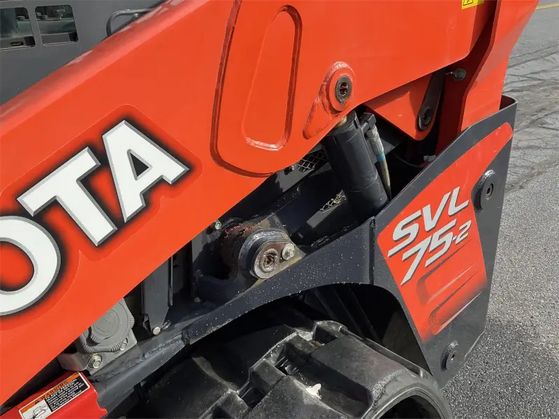 2016 Kubota SVL 75-2 photo 16