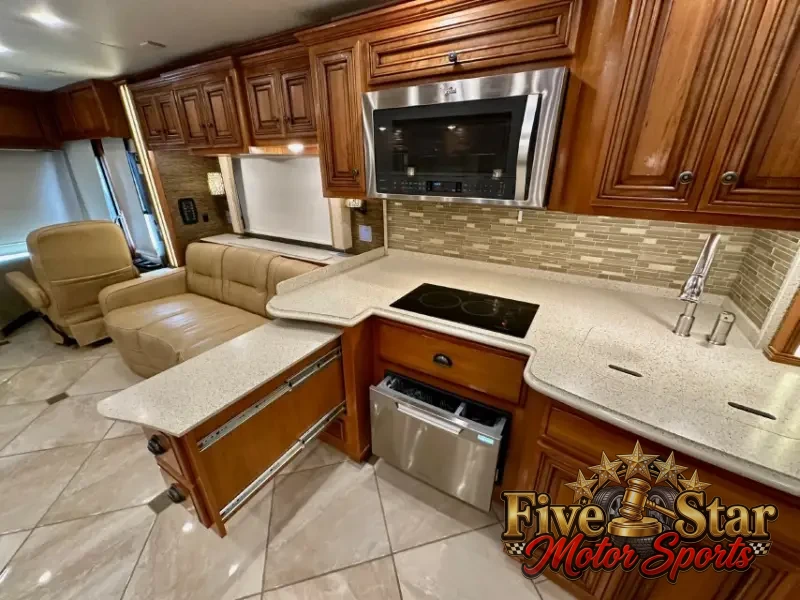 2015 Newmar DUTCH STAR 4018 photo 22