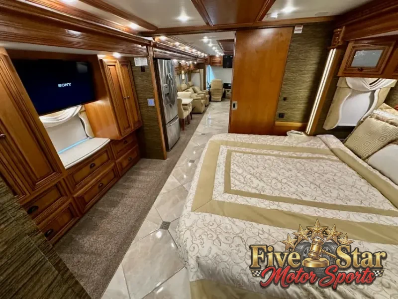 2015 Newmar DUTCH STAR 4018 photo 25