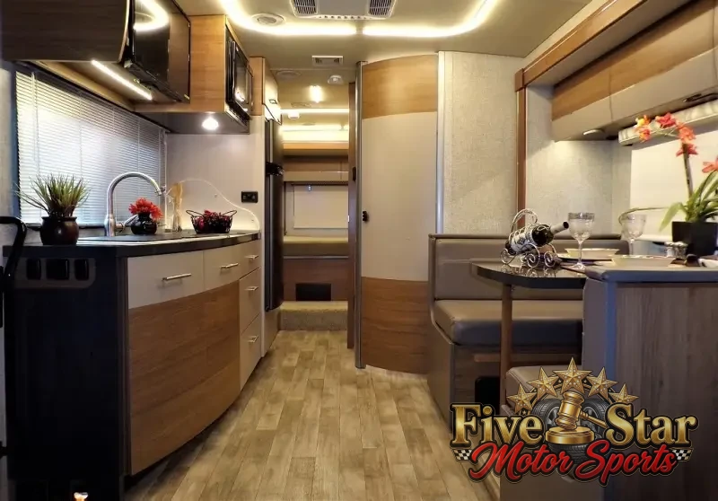 2017 Winnebago Navion 24G photo 12