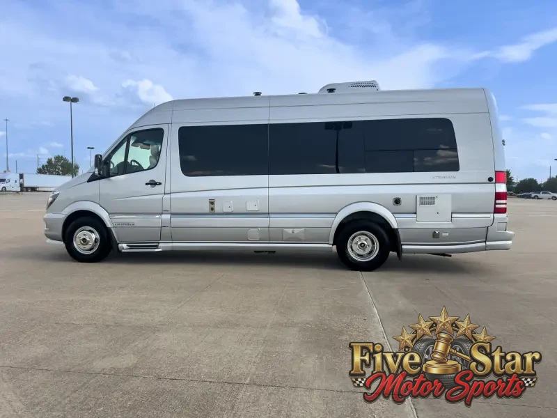2016 Airstream Interstate EXT Grand Tour Series photo 56
