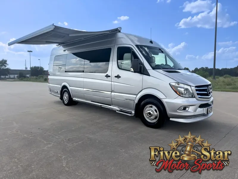 2016 Airstream Interstate EXT Grand Tour Series photo 1