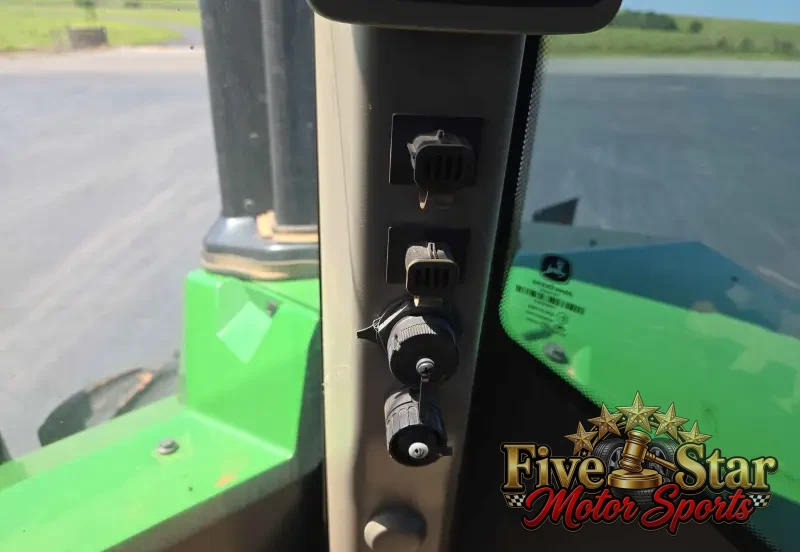 2022 John Deere 9R 640 photo 65