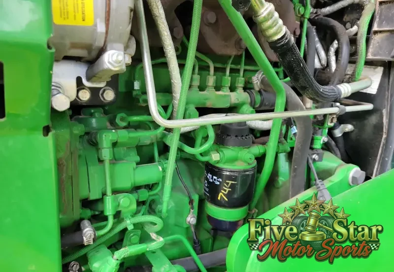 2015 John Deere 5075E photo 74