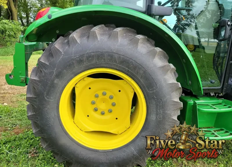 2015 John Deere 5075E photo 86