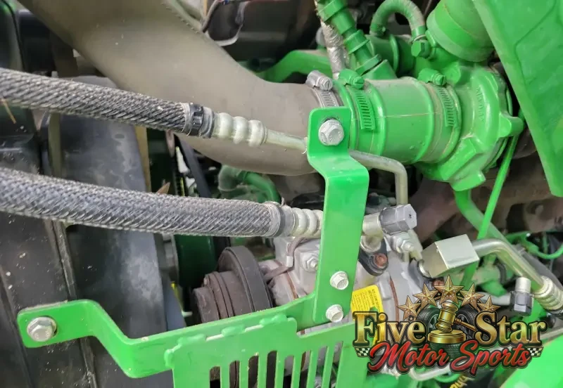 2015 John Deere 5075E photo 73
