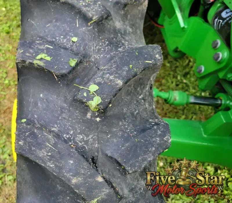 2015 John Deere 5075E photo 83