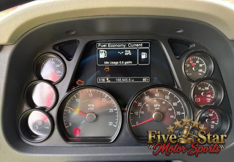 2021 Peterbilt 567 Quad-Axle Dump Truck photo 64