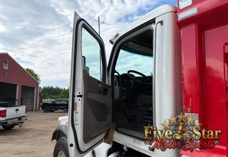 2021 Peterbilt 567 Quad-Axle Dump Truck photo 56