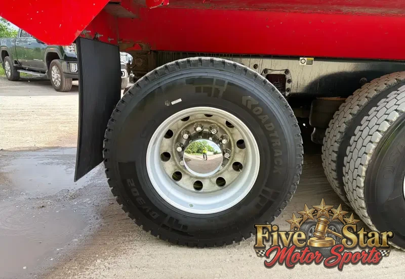 2021 Peterbilt 567 Quad-Axle Dump Truck photo 129