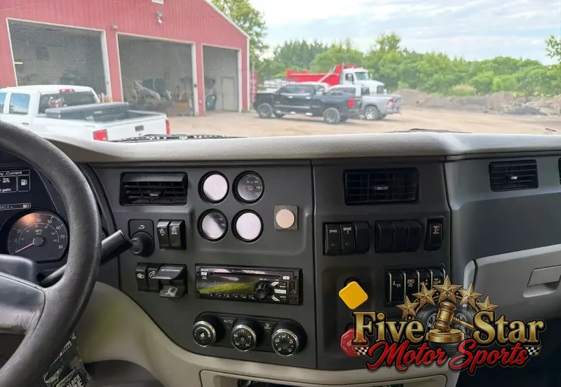 2021 Peterbilt 567 Quad-Axle Dump Truck photo 68