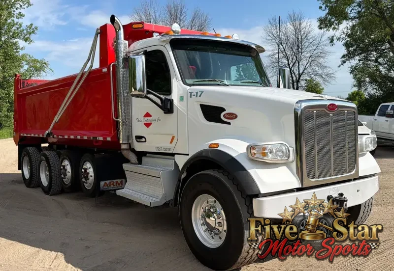 2021 Peterbilt 567 Quad-Axle Dump Truck photo 3