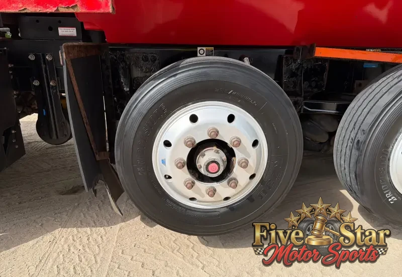 2021 Peterbilt 567 Quad-Axle Dump Truck photo 115