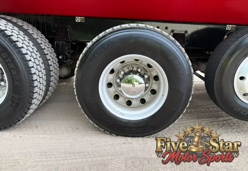 2021 Peterbilt 567 Quad-Axle Dump Truck photo 127