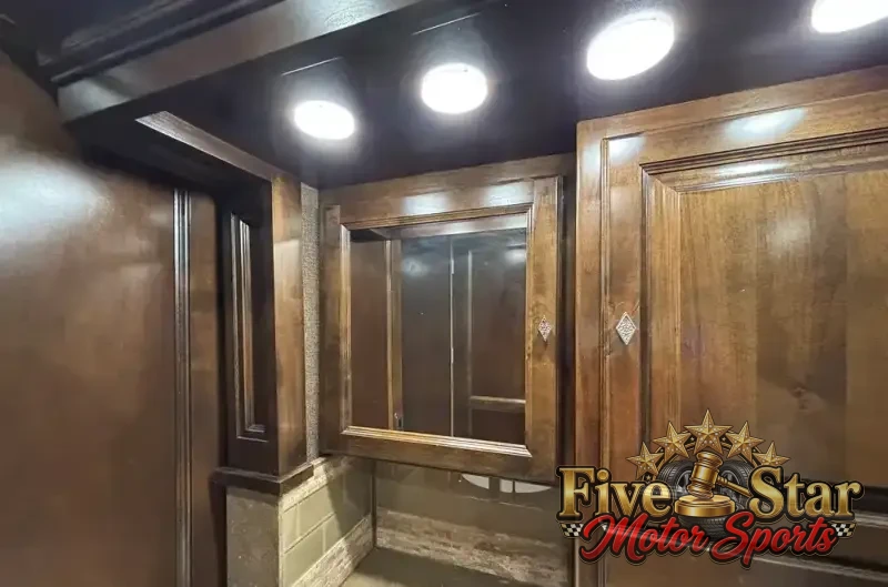 2016 Tiffin Phaeton 36GH photo 56