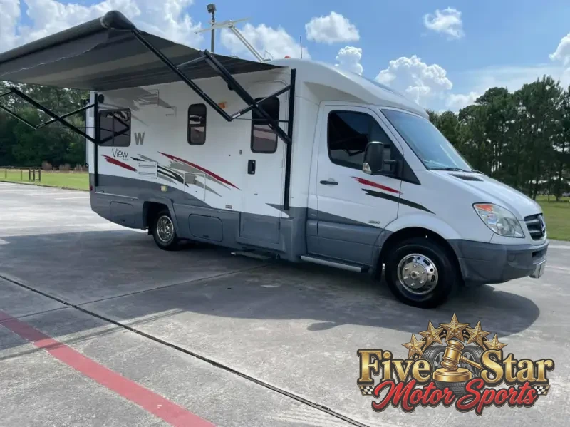 2014 Winnebago View 24g photo 20