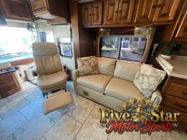 2011 Tiffin Allegro Red 36QSA photo 58