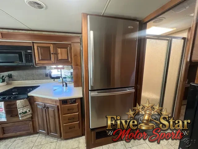 2011 Tiffin Allegro Red 36QSA photo 54