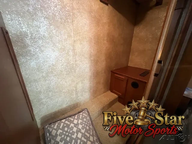 2011 Tiffin Allegro Red 36QSA photo 33