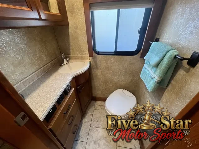 2011 Tiffin Allegro Red 36QSA photo 47