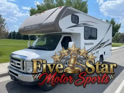 2017 Winnebago Minnie Winnie 22R