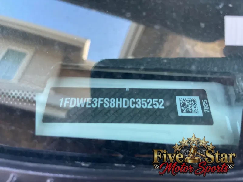 2017 Winnebago Minnie Winnie 22R photo 11