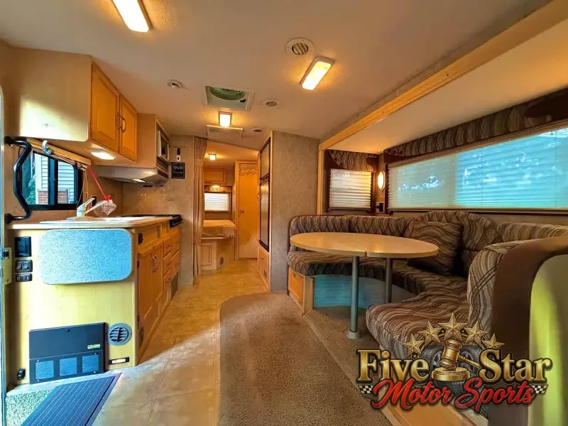 2007 Winnebago Aspect 26A photo 13