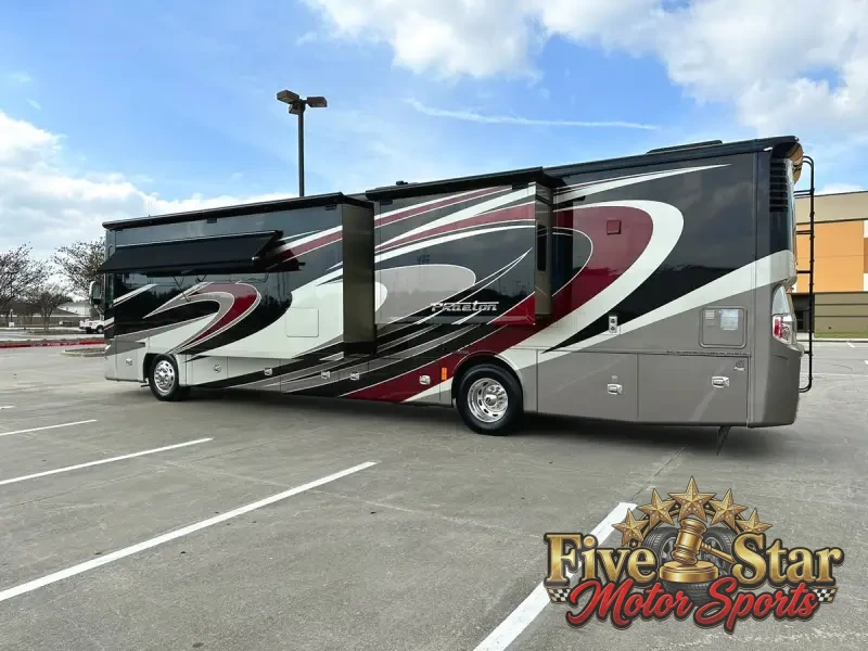 2015 Tiffin Phaeton 40QBH photo 39