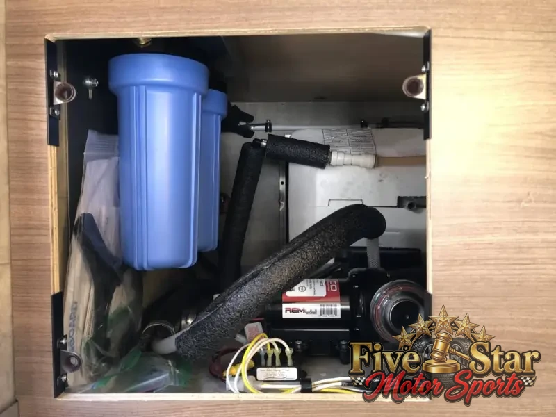 2015 Winnebago View Profile 24V photo 3