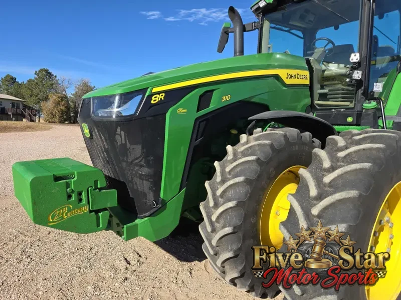 2020 John Deere 8R 310 photo 9