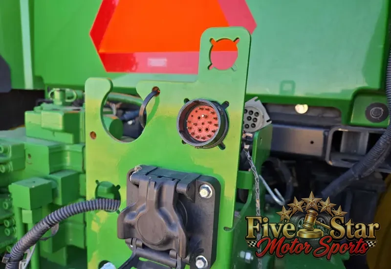2020 John Deere 8R 310 photo 28